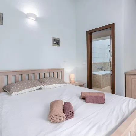 Guest house Diana Sinozici